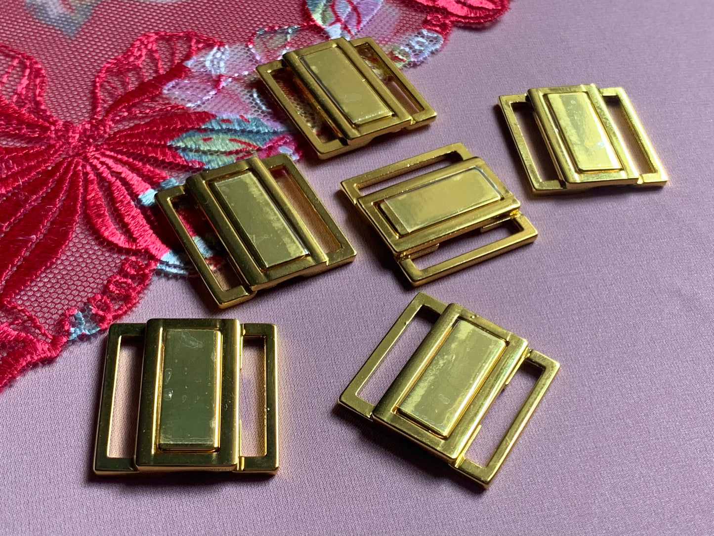 20mm (13/16”) Gold Metal Bikini Clasps Bra Closures for Bra Making and Swimwear Bramaking Clips Clickers Fasteners