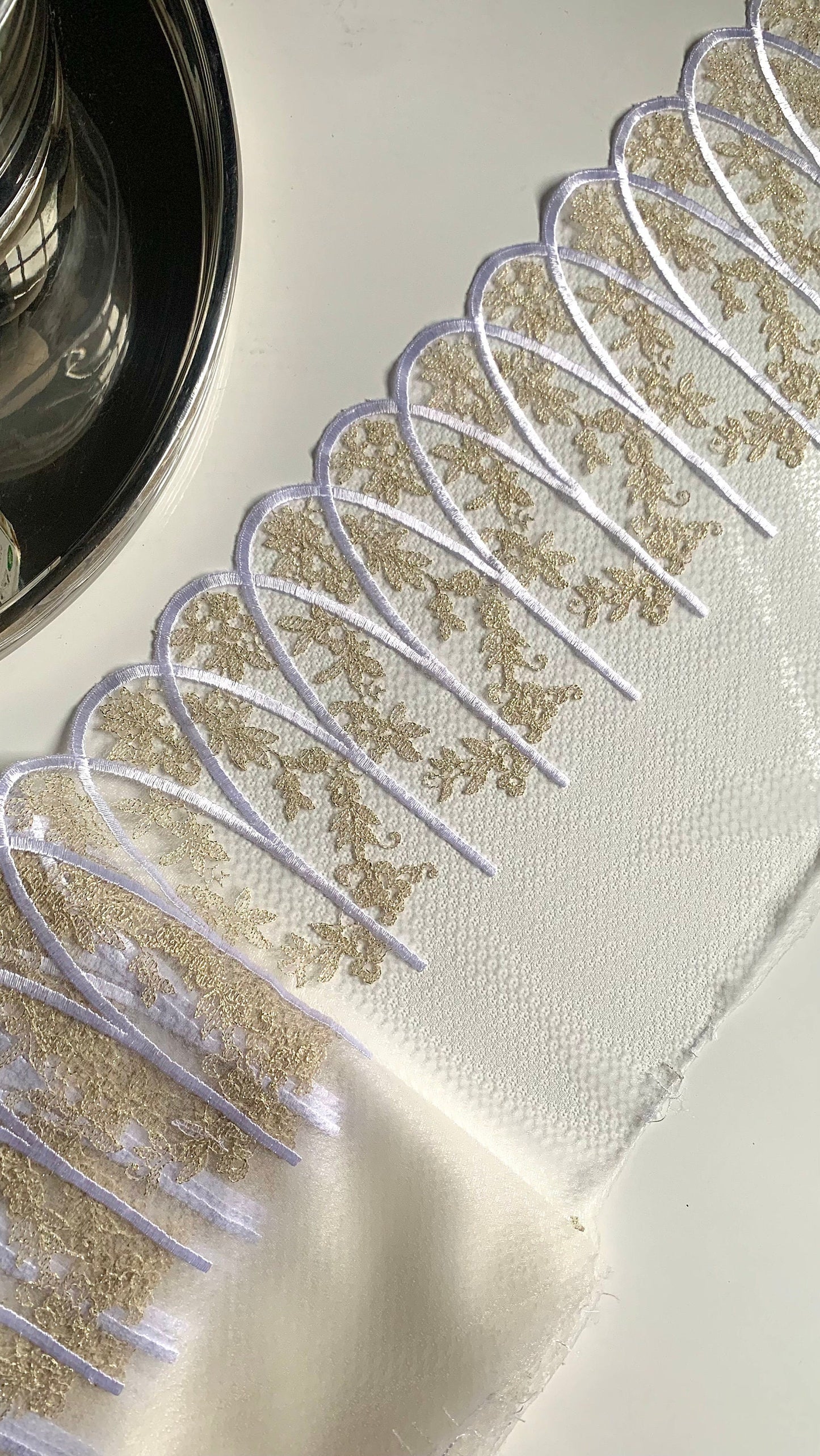 White Gold Bridal Swirl Embroidered Lace Trim (9"/23cm) Scallop Edge Fabric for Bramaking Knickers Lingerie Sewing Craft