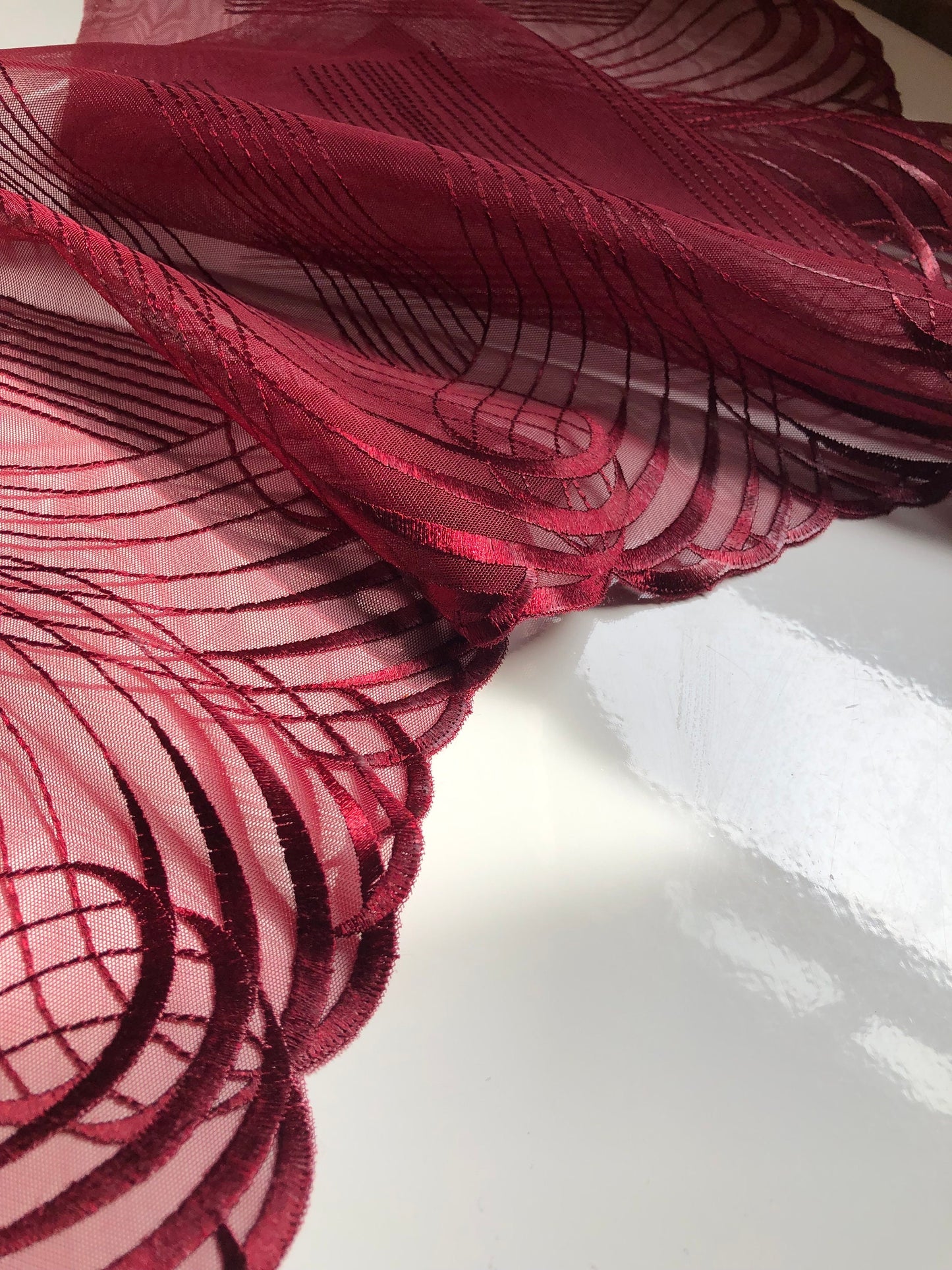 Burgundy Dark Red Swirl Embroidered Lace Trim (8.75"/22cm) Tulle Scallop Edge Fabric for Bra Making Knickers Lingerie Sewing Craft