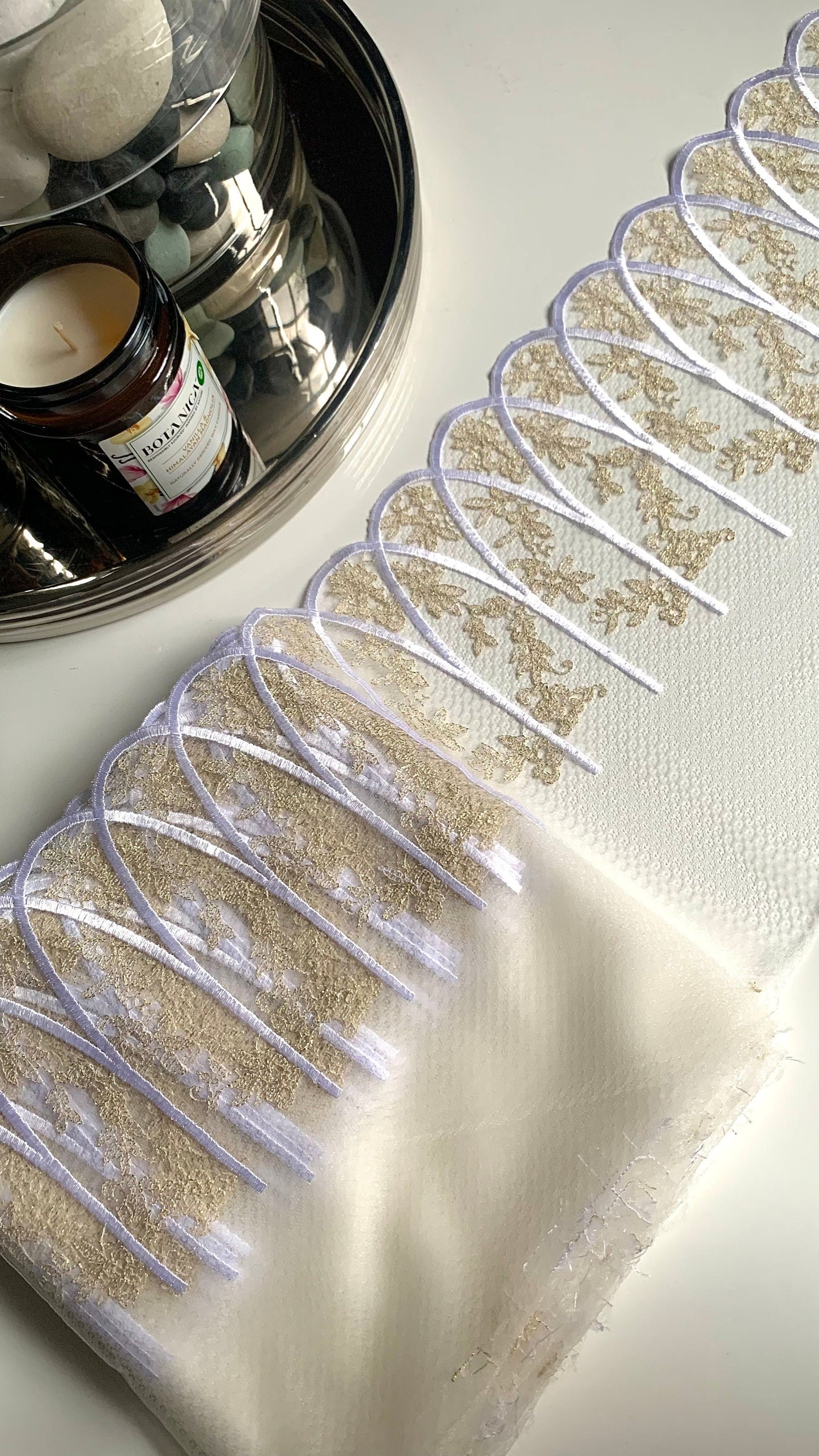 White Gold Bridal Swirl Embroidered Lace Trim (9"/23cm) Scallop Edge Fabric for Bramaking Knickers Lingerie Sewing Craft