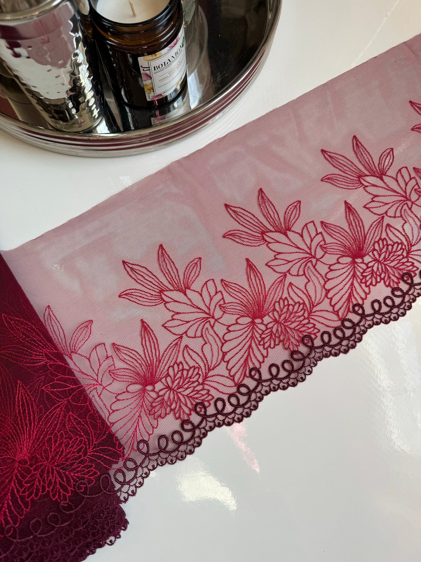 Red Burgundy Two-Tone Floral Lace Embroidered Lace Trim (9"/23cm) Scallop Edge Fabric for Bramaking Knickers Lingerie Sewing Craft