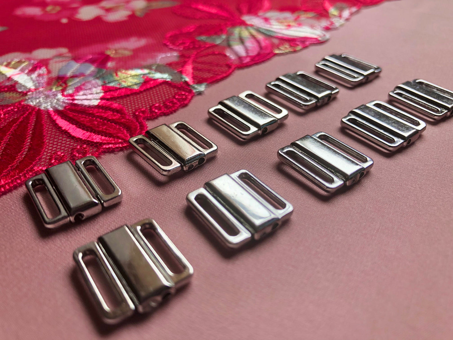 12mm (1/2”) Silver Metal Bikini Clasps Bra Front Closures for Bra Making and Swimwear Bramaking Clips Clickers Front Fasteners