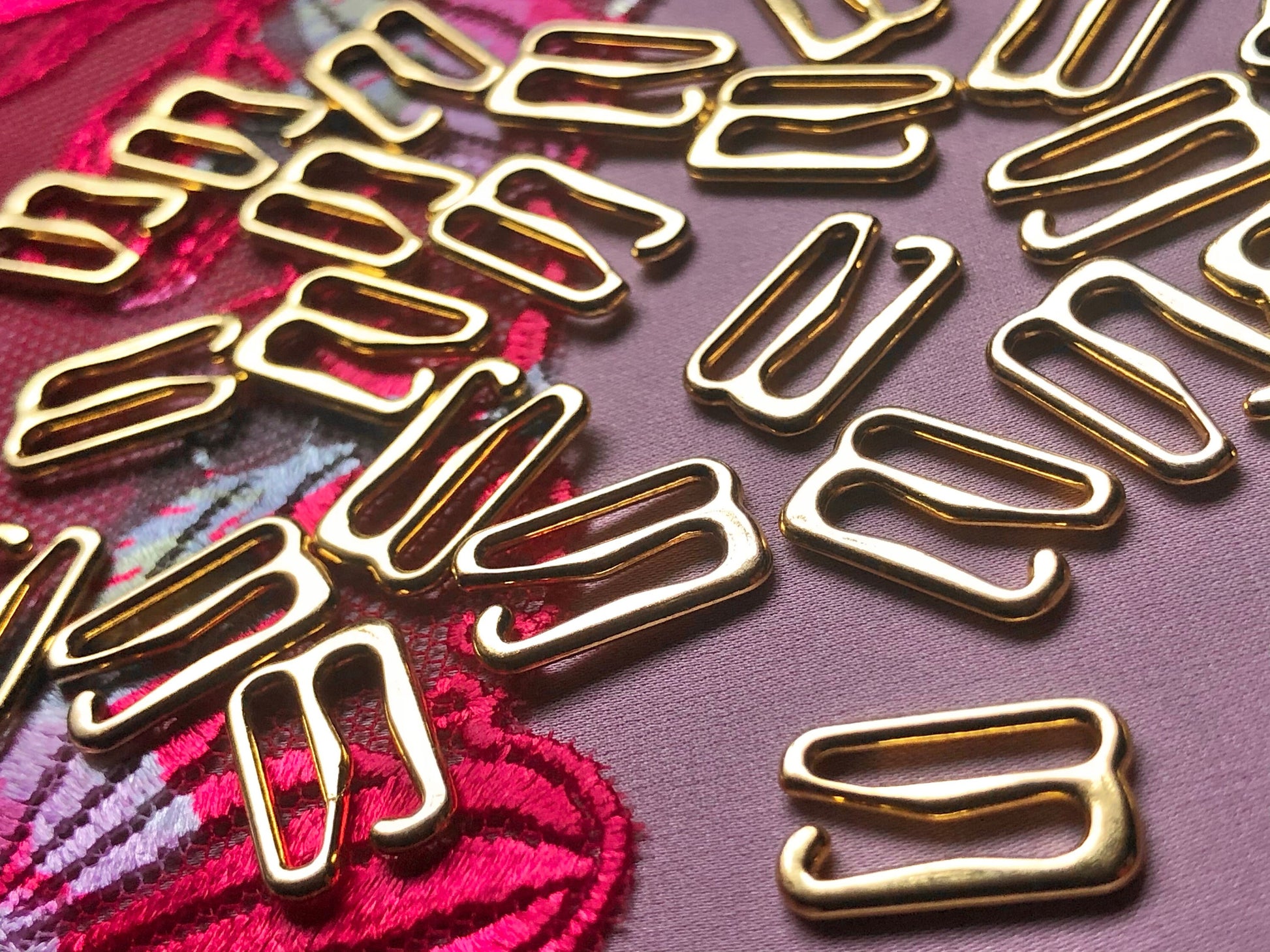 12mm (1/2”) Gold Metal Bra G-Hooks Hooks for Bra Making and Swimwear Bramaking