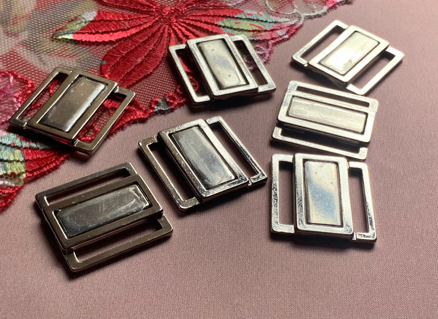 20mm (13/16”) Silver Metal Bikini Clasps Bra Closures for Bra Making and Swimwear Bramaking Clips Clickers Fasteners