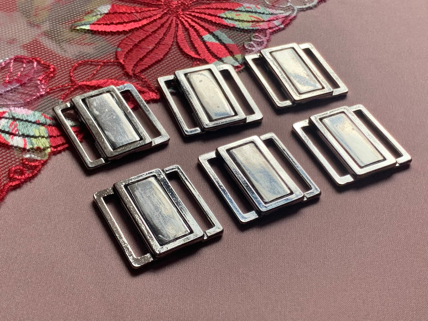 20mm (13/16”) Silver Metal Bikini Clasps Bra Closures for Bra Making and Swimwear Bramaking Clips Clickers Fasteners