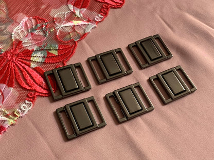 15mm (5/8”) Gun Black Metal Bikini Clasps Bra Closures for Bra Making and Swimwear Bramaking Clips Clickers Fasteners