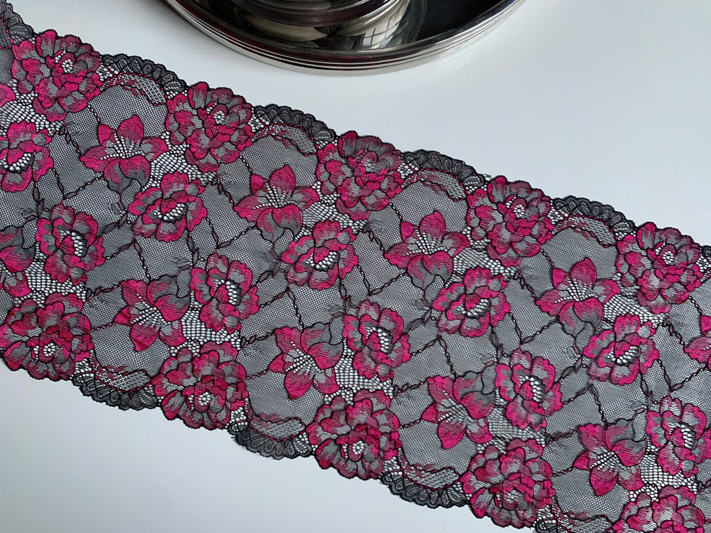 Black Pink Low Stretch Lace Trim 11”/28cm Floral Scallop Edge Wide Lace Fabric for Bra Making Bramaking Knickers Lingerie Sewing Craft