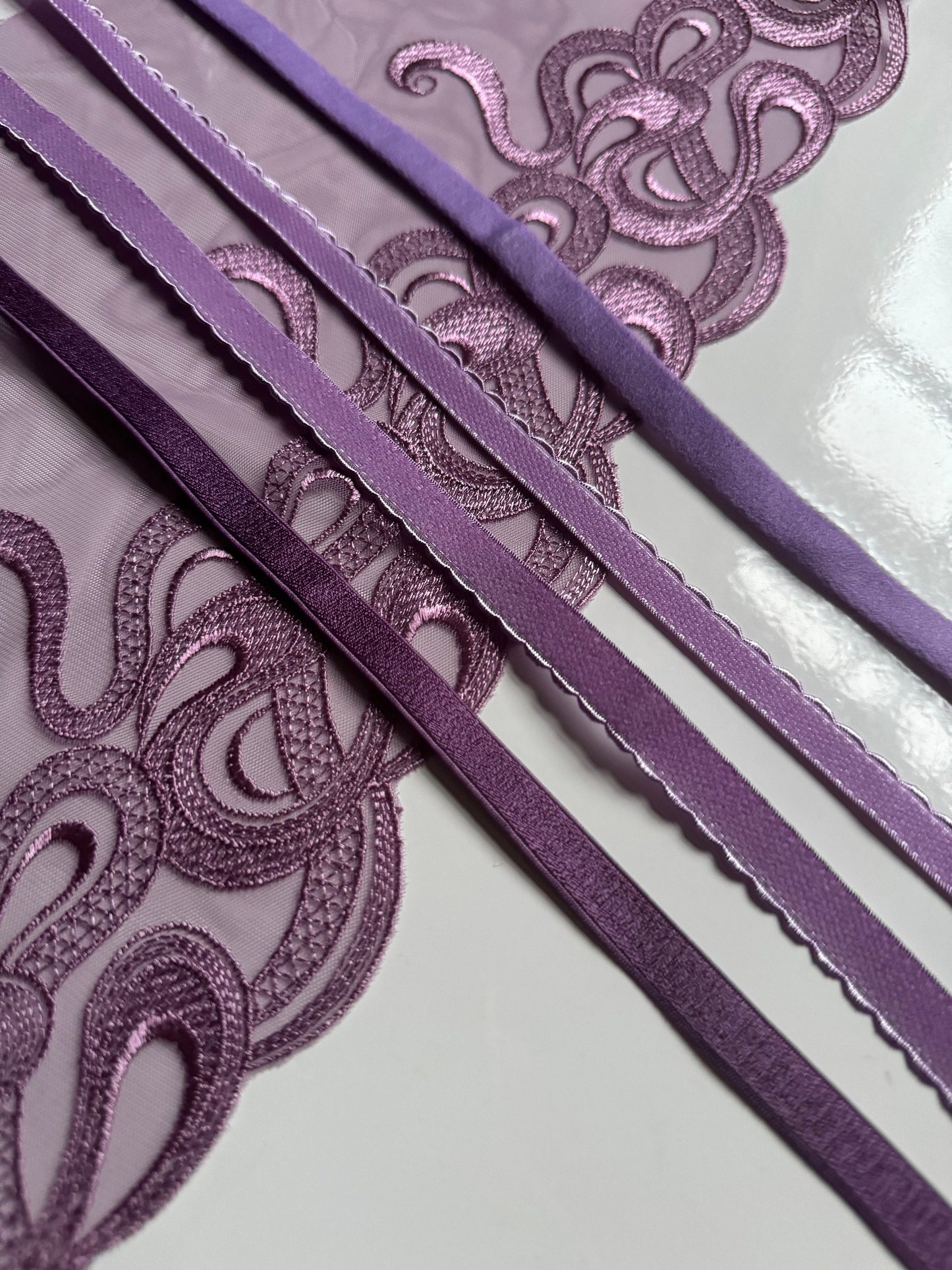 Lilac Swirl Lace, Elastic & Findings Lingerie Bra Making Kit Embroidered Lace Trim 8”/20.5cm Tulle for Bramaking Knickers Lingerie Sewing
