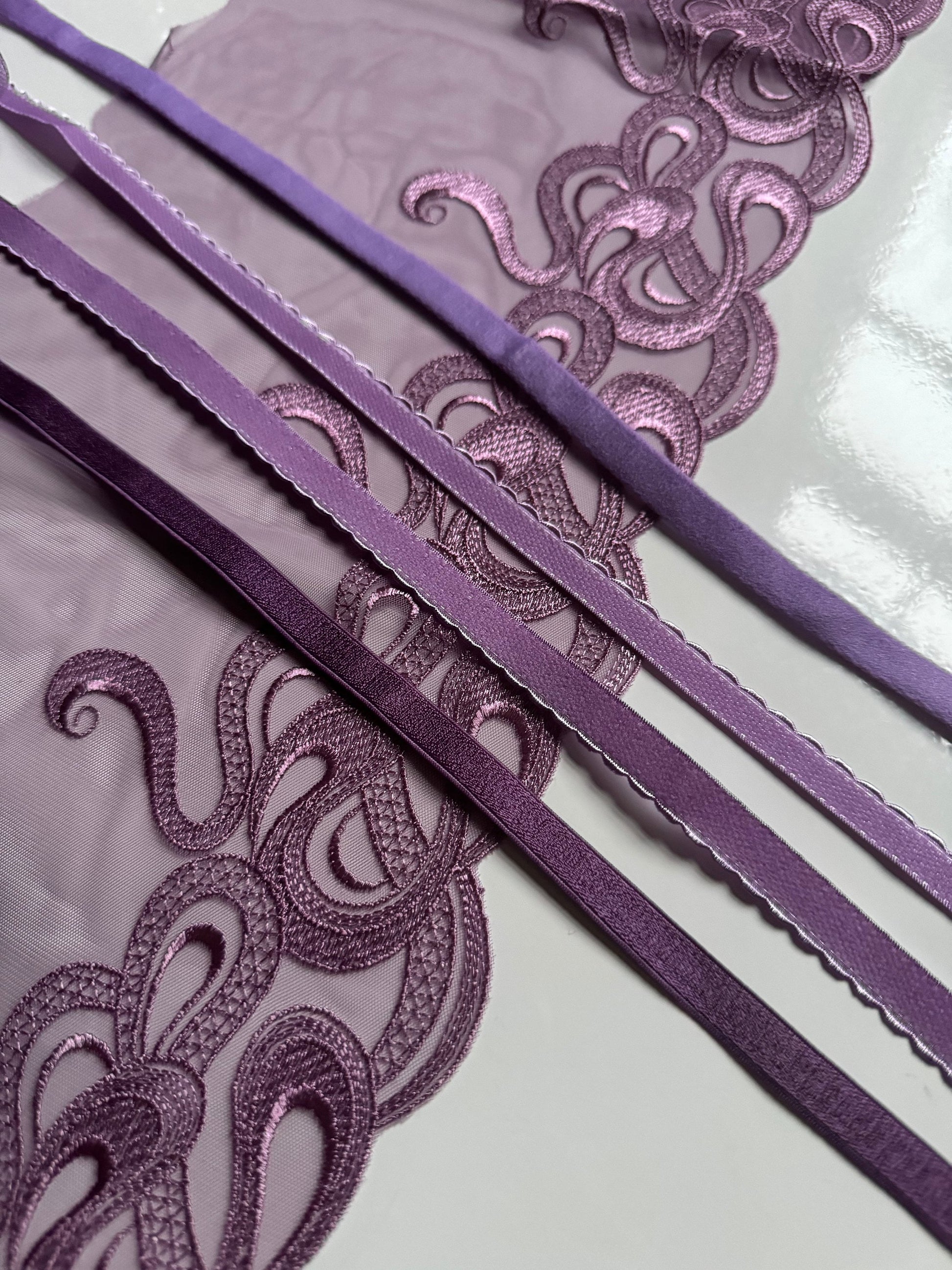 Lilac Swirl Lace, Elastic & Findings Lingerie Bra Making Kit Embroidered Lace Trim 8”/20.5cm Tulle for Bramaking Knickers Lingerie Sewing