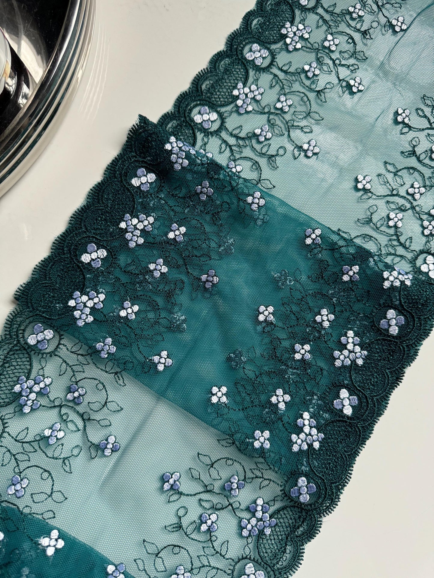 Two Tone Green White Floral Embroidered Lace Trim (8.25"/21cm) Teal Mesh Tulle Scallop Edge Fabric for Bramaking Knickers Lingerie Sewing