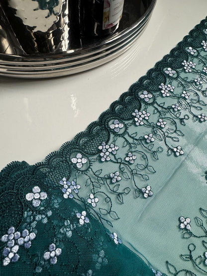 Two Tone Green White Floral Embroidered Lace Trim (8.25"/21cm) Teal Mesh Tulle Scallop Edge Fabric for Bramaking Knickers Lingerie Sewing